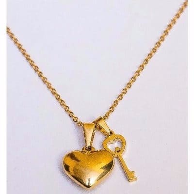 Gold heart and key necklace shop