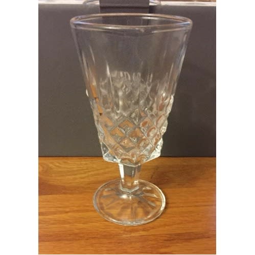 Studio Crystal by Godinger Wine Glasses 