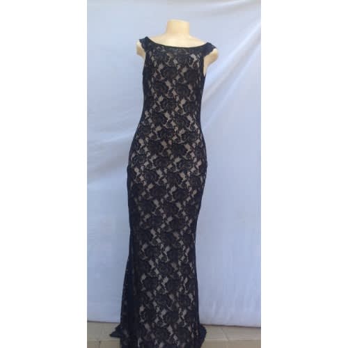 black fitted formal dress