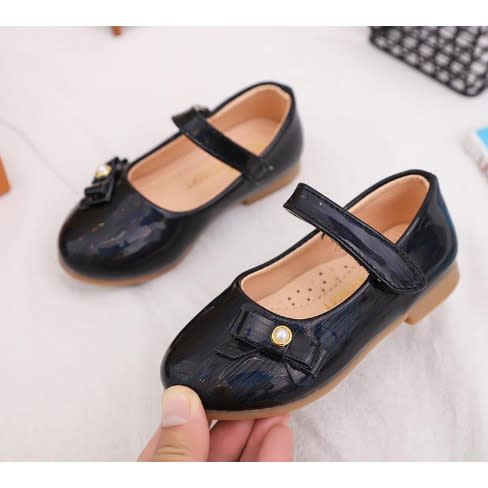 dressing shoes for girl