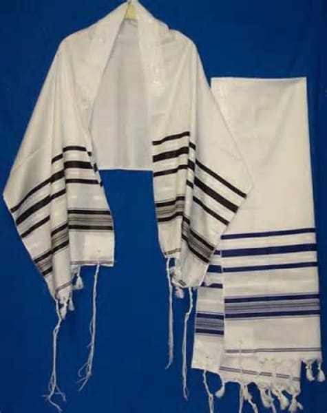 tallit prayer shawl