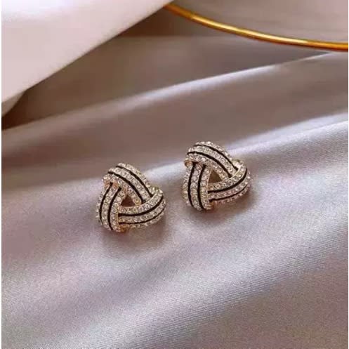 Ladies earing best sale