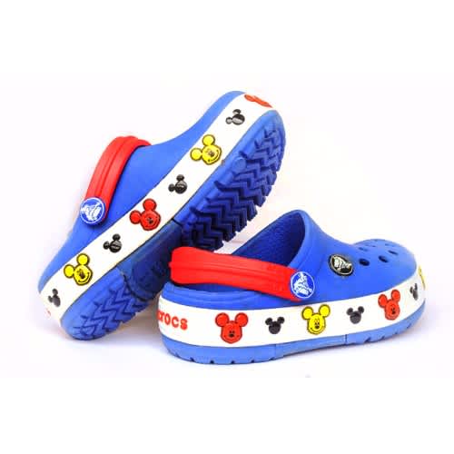 crocs mickey light