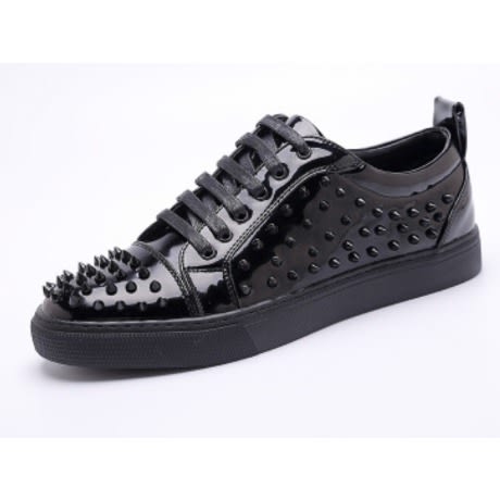 Black deals rivet nyc