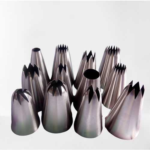 Cake Decorating Nozzle Sets Icing Tips 12 Pieces