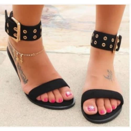 ladies black flat sandals