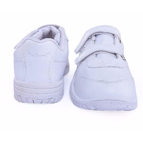walkaroo canvas shoes
