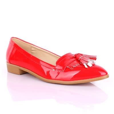 red pumps flat