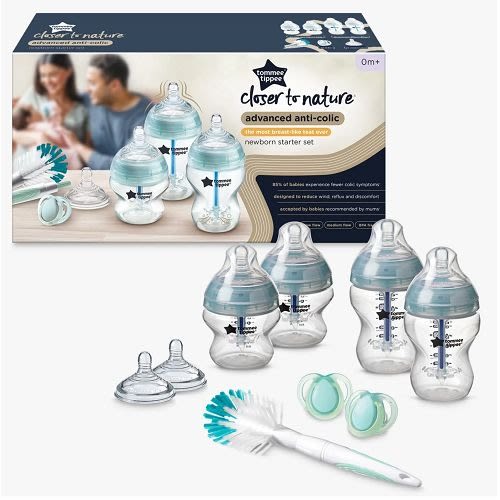 Tommee Tippee Advanced Anti Colic Newborn Bottle Feeding Starter Set