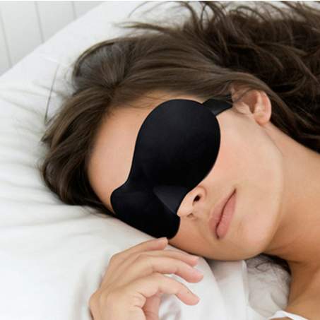 sleeping with a eye mask