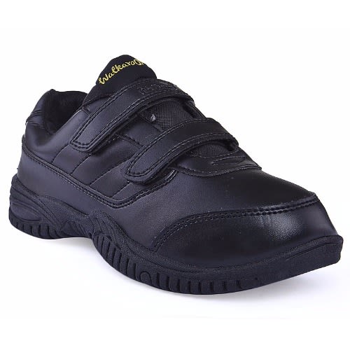 Walkaroo best sale canvas shoes