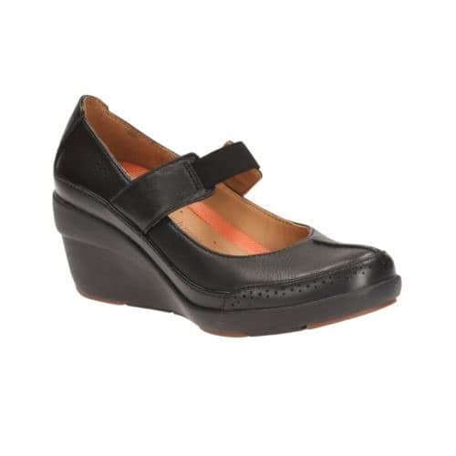 clarks black wedge shoes