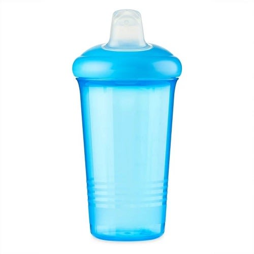 Soft spout outlet sippy cup