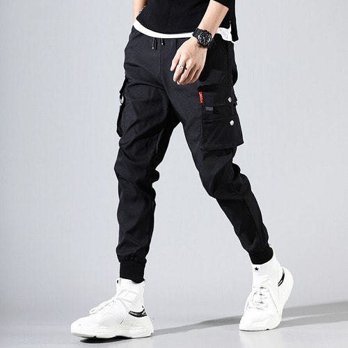 joggers with multiple pockets