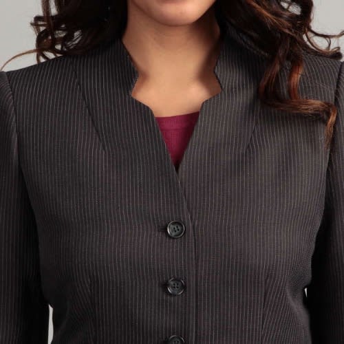 button for ladies suit