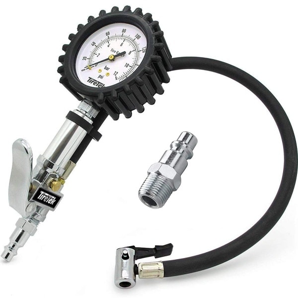 Tyre outlet gauge inflator