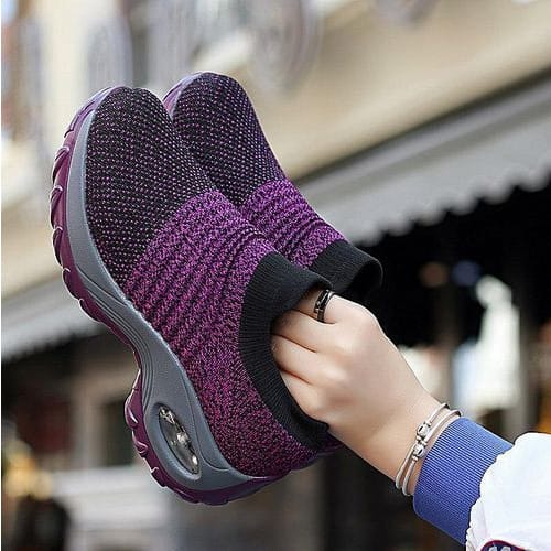 Female sneakers on konga store