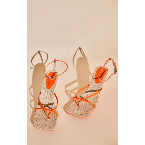 Thong heeled online sandals uk
