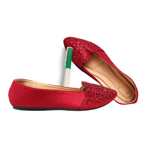 ladies flat pumps